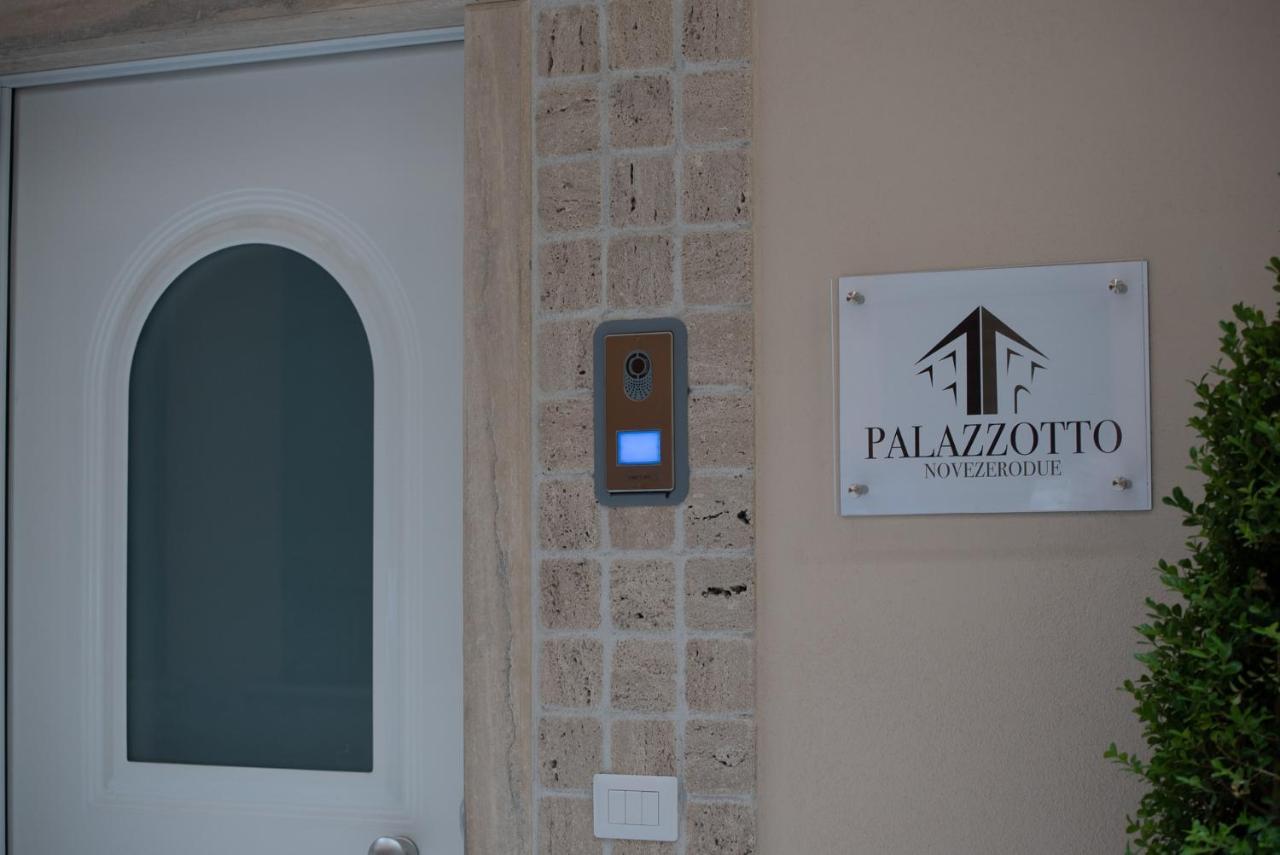 Palazzotto 902 Bed & Breakfast Crotone Eksteriør bilde